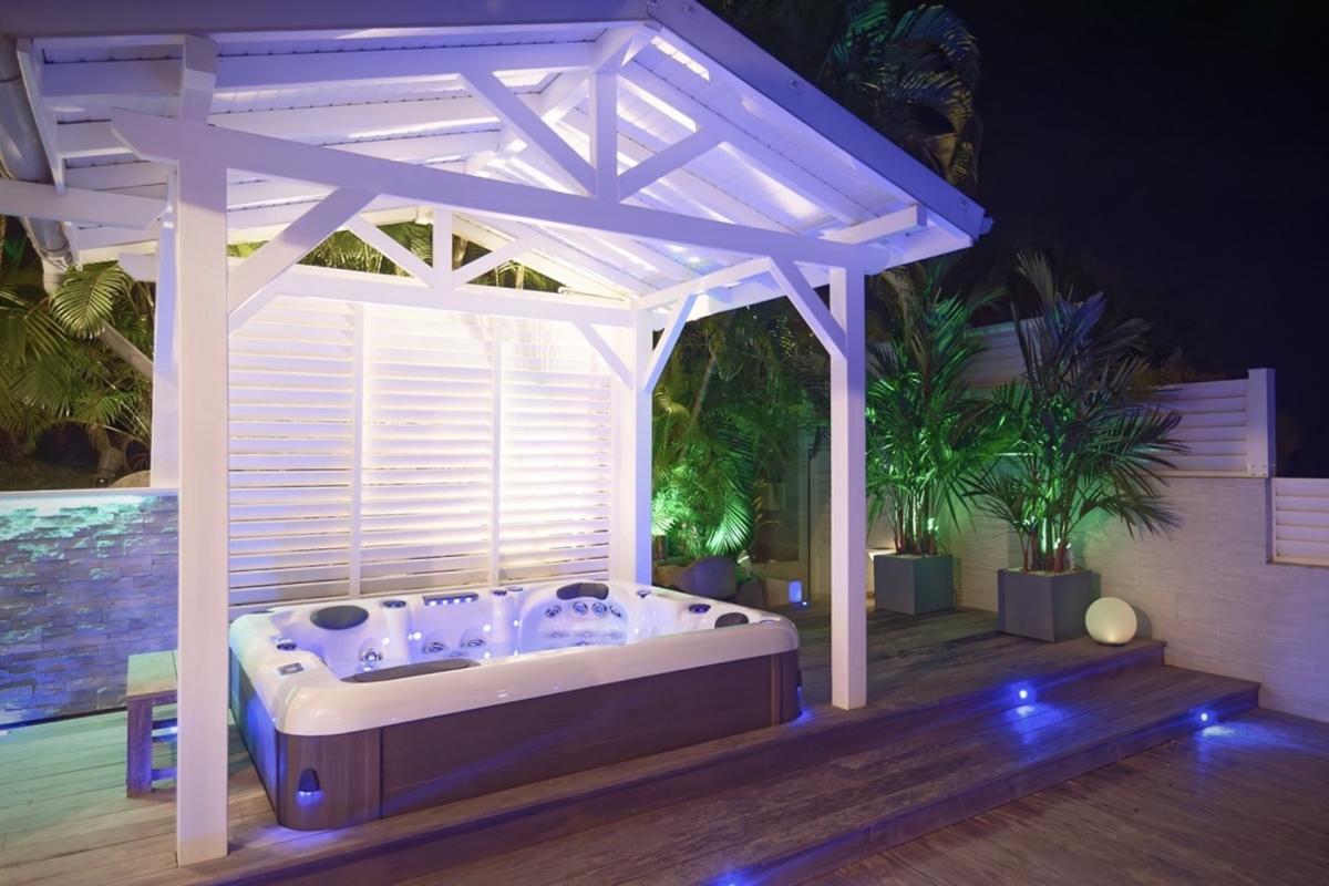 jacuzzi-privatif-haute-gamme-spa (1)